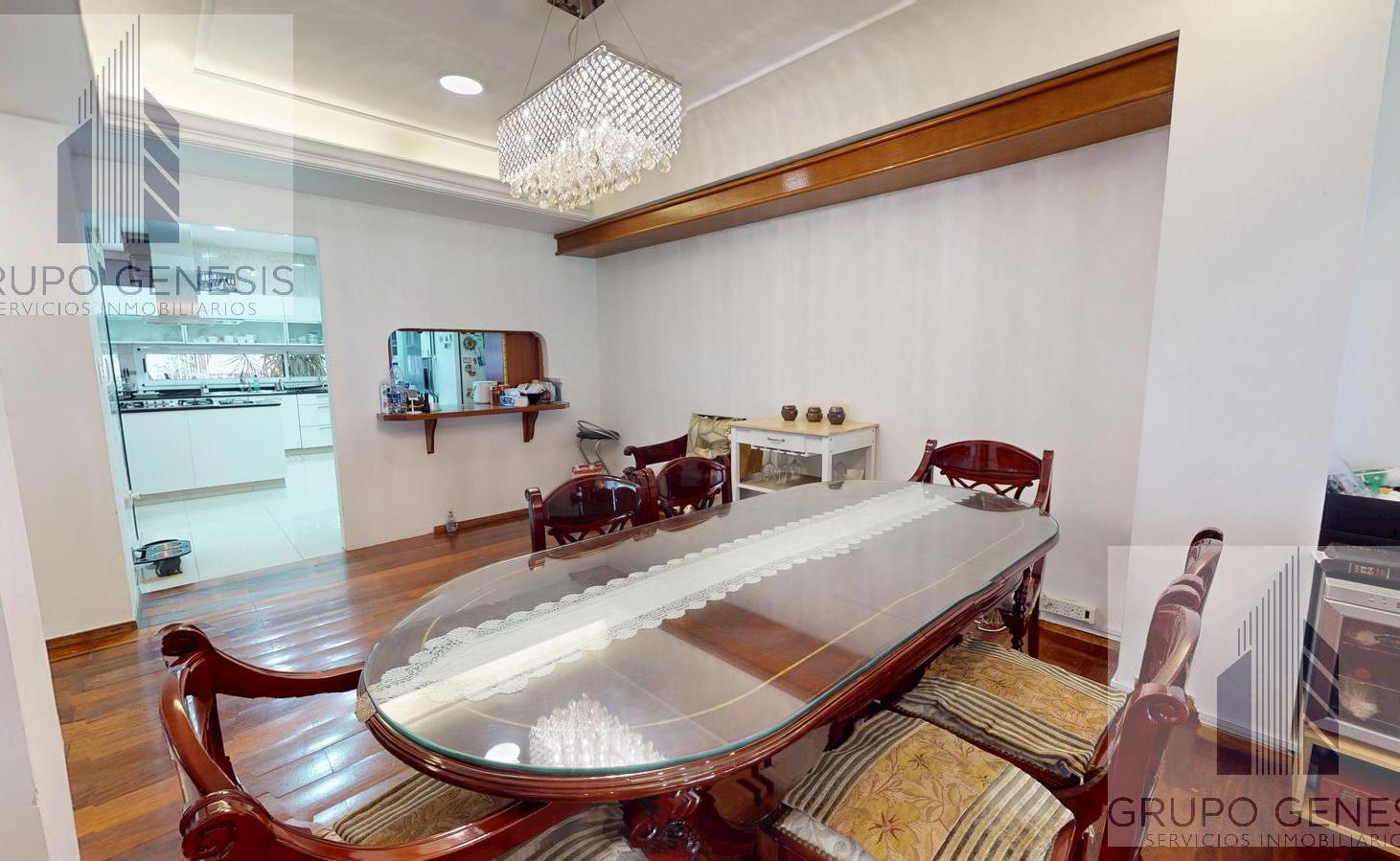 Foto de VENTA CASA 6 amb Concordia y Av. Jonte - Amplias cocheras y Jardin, imagen 3