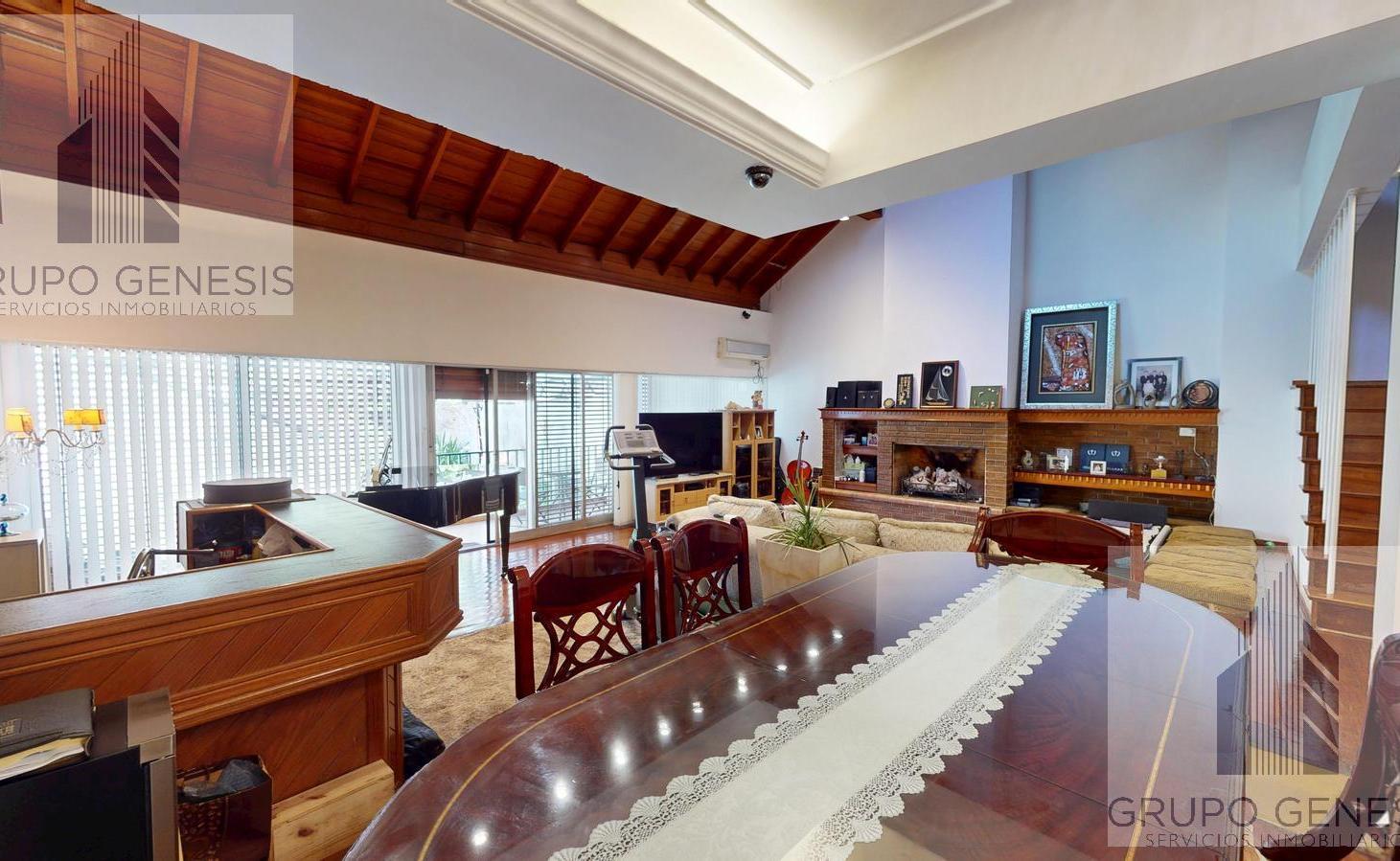 Foto de VENTA CASA 6 amb Concordia y Av. Jonte - Amplias cocheras y Jardin, imagen 4