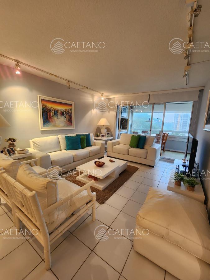Foto de Vende apartamento de 2 dormitorios en Punta del Este., imagen 4