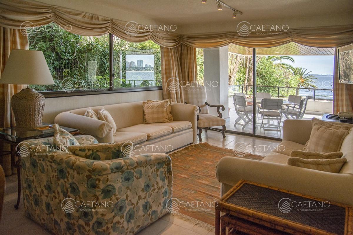 Foto de Departamento de 4 dormitorios en venta, con vista al mar en zona, imagen 3