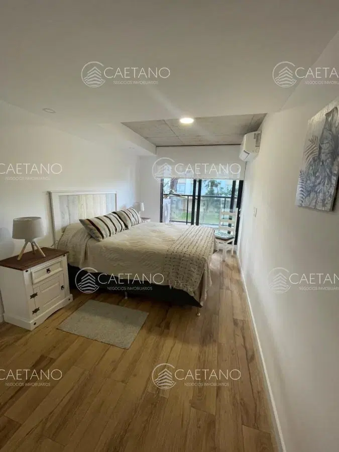 Venta apartamento 2 dormitorios. Playa mansa, Punta del Este. 3
