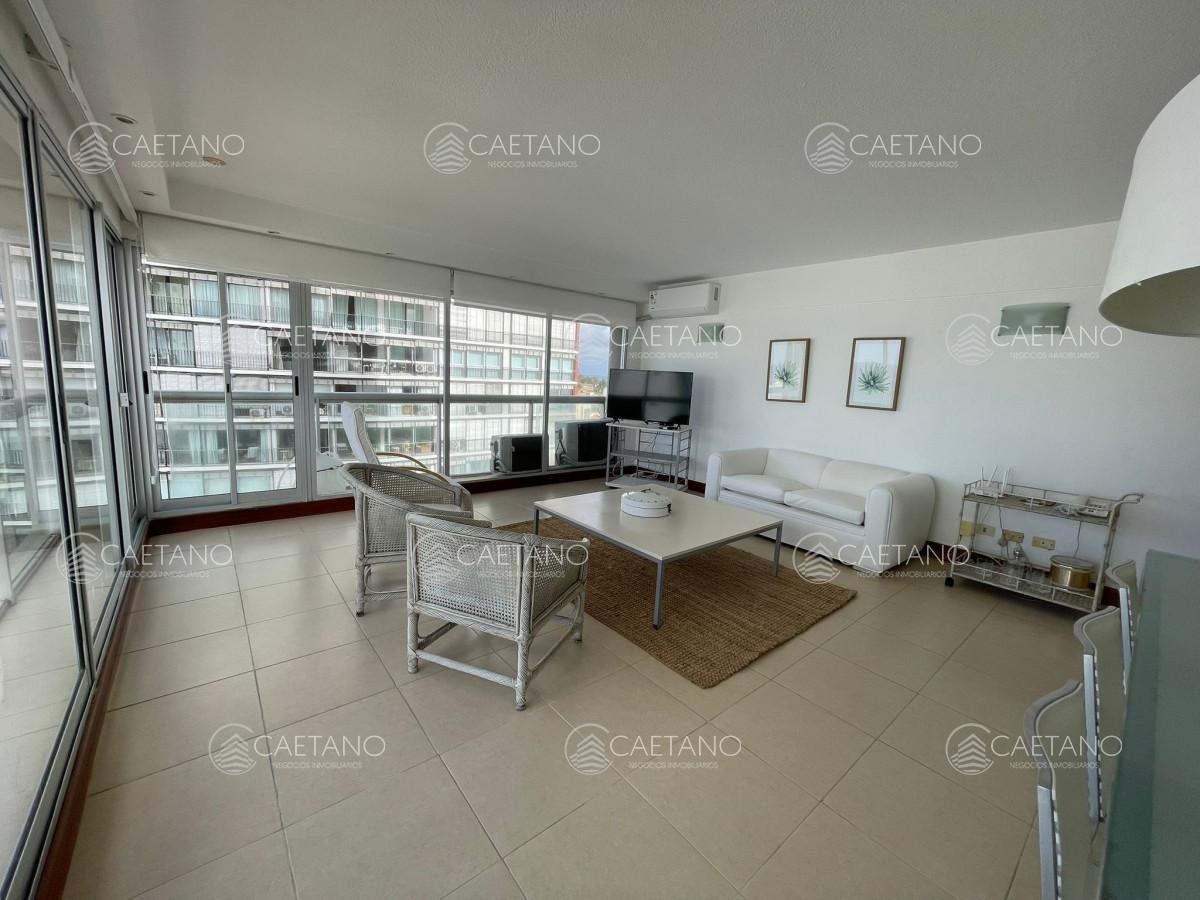 Foto de Apartamento de 2 dormitorios con vista al mar en venta en Peninsula., imagen 3