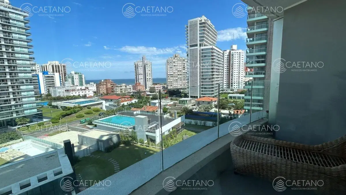 Venta de apartamento de 1 dormitorio y medio en Punta del Este 3