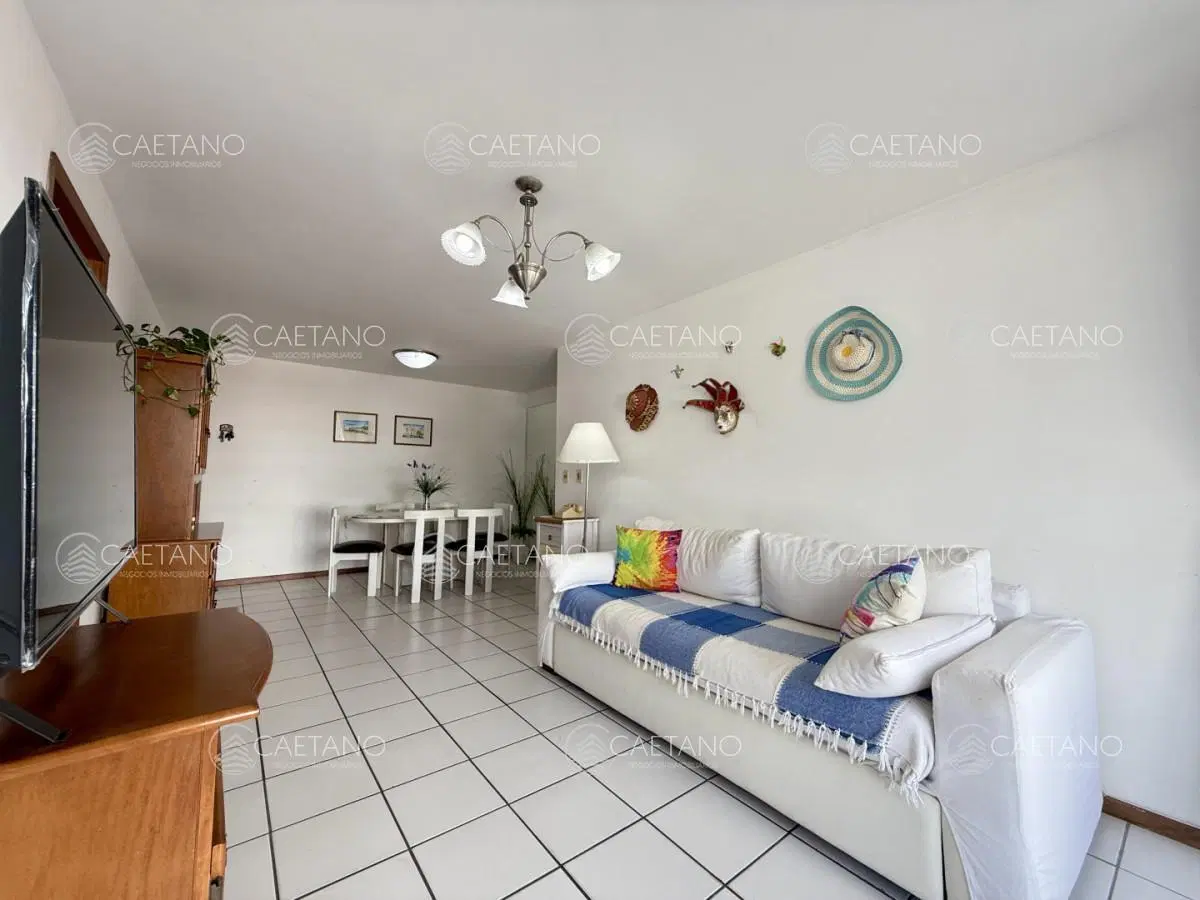 Venta apartamento 2 dormitorios. Playa mansa, Punta del Este. 4