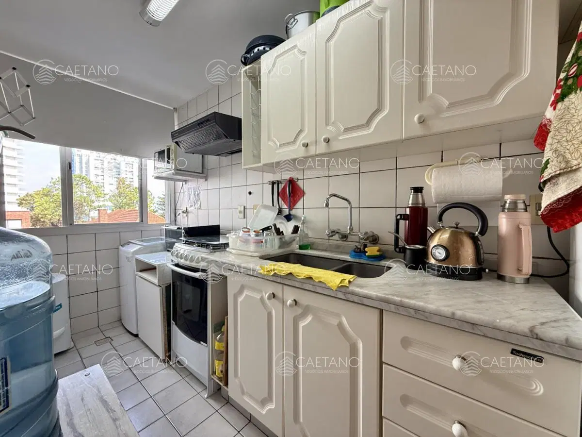 Venta apartamento 2 dormitorios. Playa mansa, Punta del Este. 5