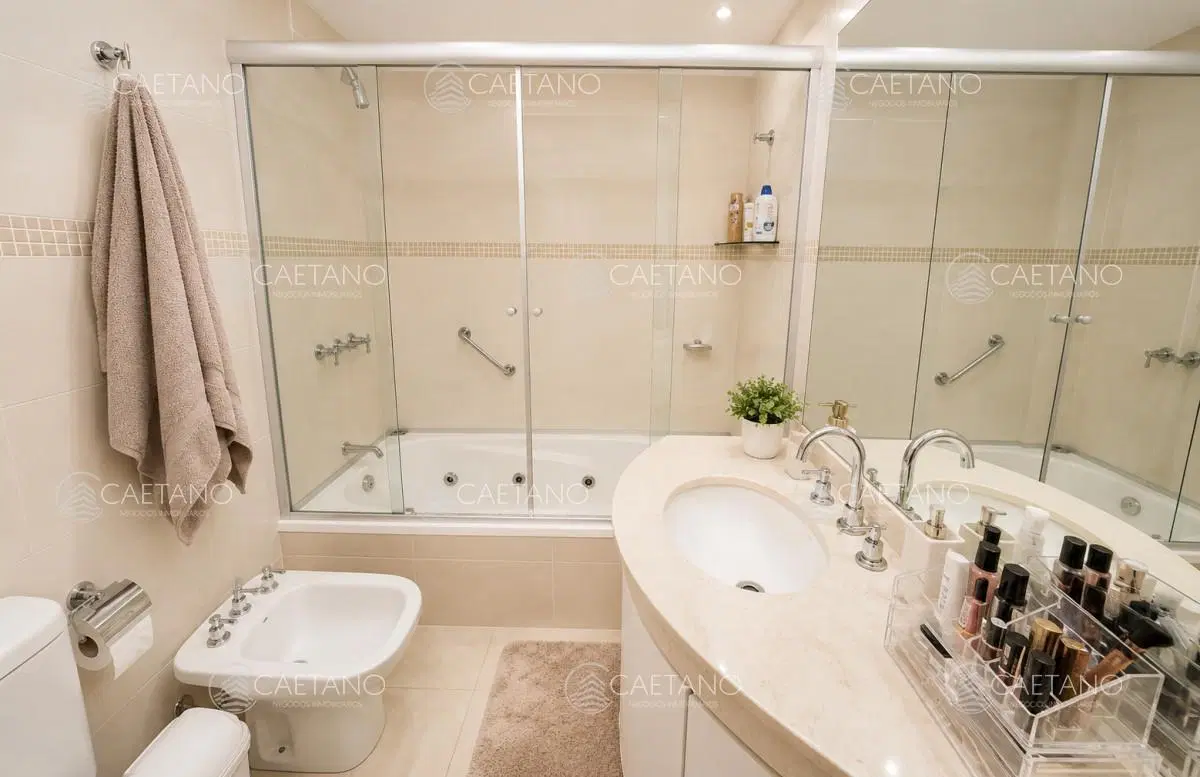 Apartamento en venta de 2 dormitorios en Playa Mansa 3