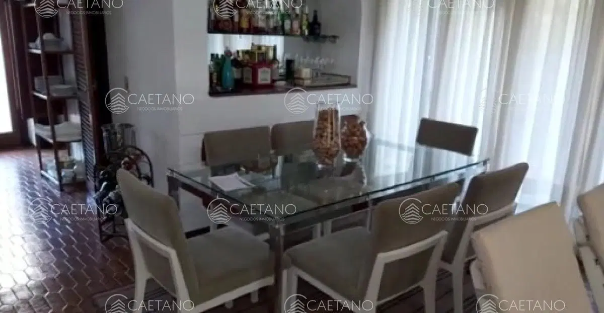 Venta casa 6 dormitorios. Playa brava, Punta del Este. 3