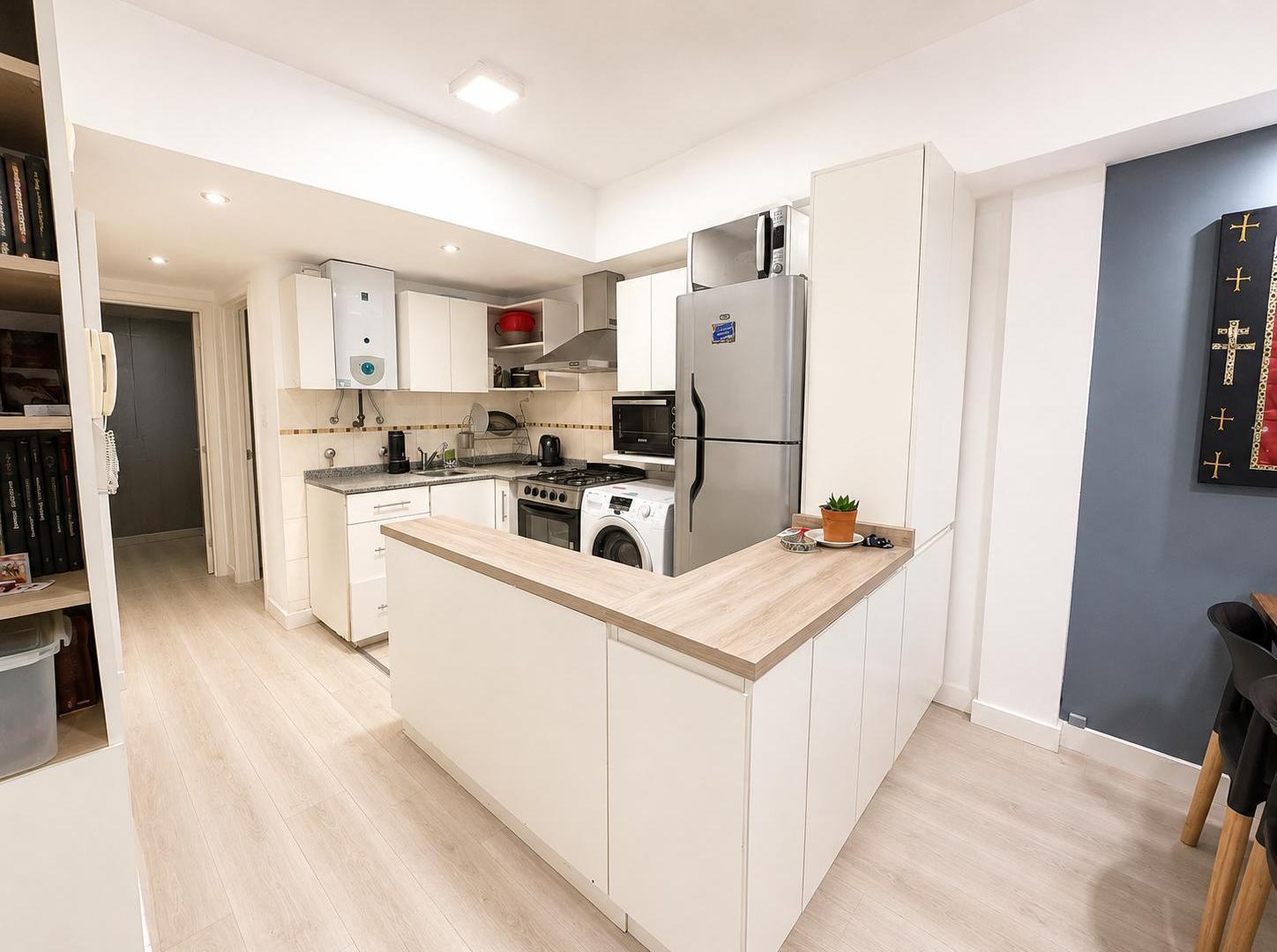 Foto de VENTA DEPARTAMENTO 2 AMBIENTES BALCON AL FRENTE VILLA PUEYRREDON, imagen 2
