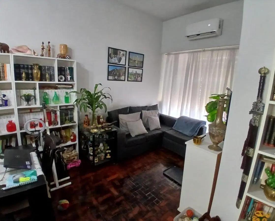 Foto de Departamento de 2 ambientes en venta en Monserrat, imagen 1