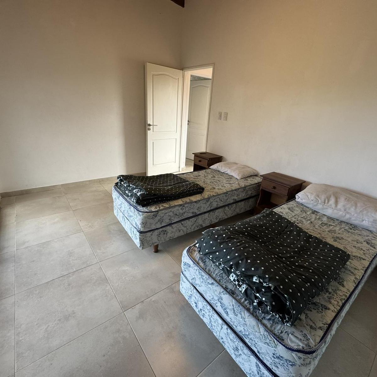 Casa 4 Ambientes Venta Costa Esmeralda - Dormitorio en Suite - Toillete - Parrilla - Amplio Lote 5