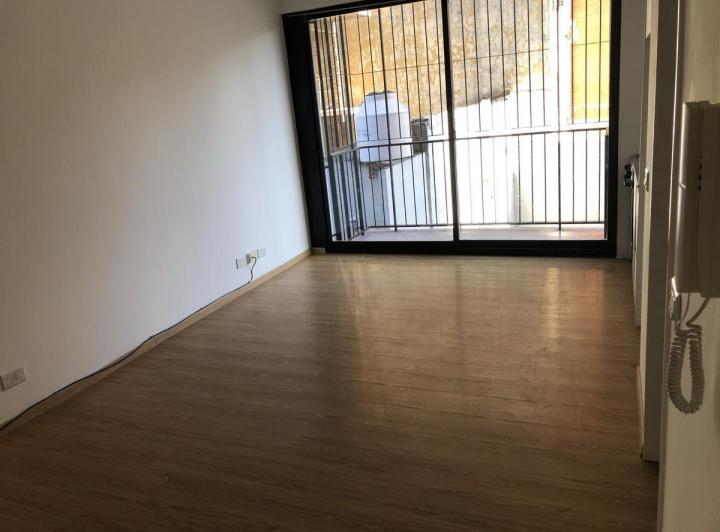 Alquiler-Departamento -Caballito-monoambiente con balcon - Caballito 5
