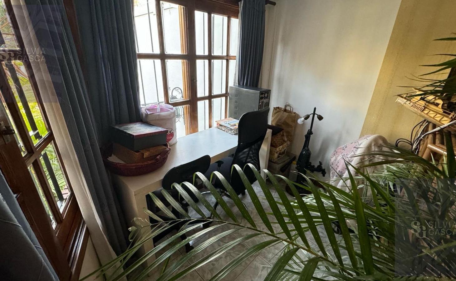 Foto de Venta-Duplex-Flores-frente a la placita 11 de Noviembre-Suite-dep de, imagen 1