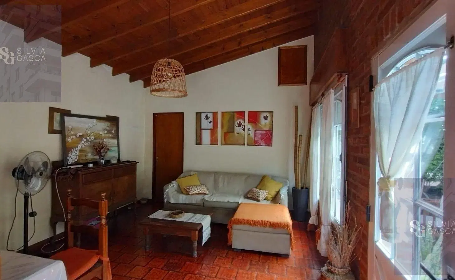 Venta Casa en General Las Heras con parque y pileta. 4