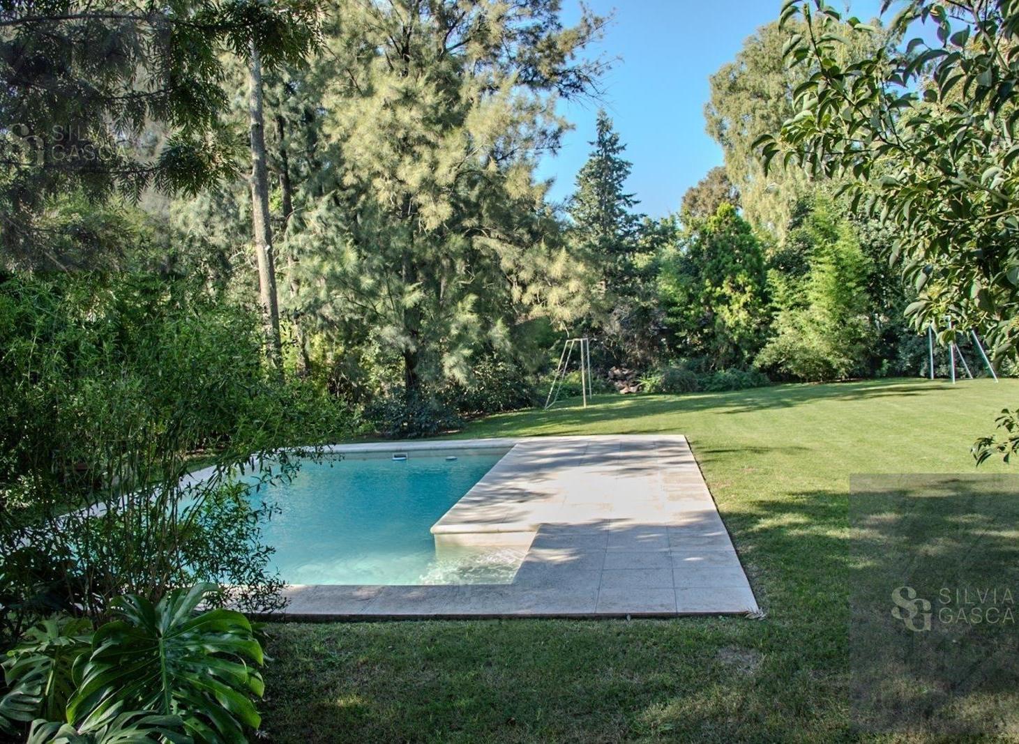Foto de Casa Quinta con Pileta y amplio parque - Tortuguitas- Parrilla-Cocheras, imagen 5