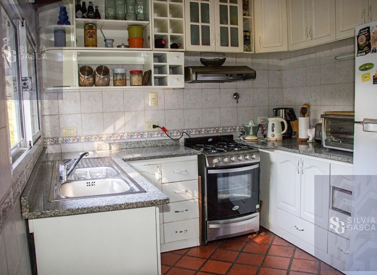 Foto de Casa Quinta con Pileta y amplio parque - Tortuguitas- Parrilla-Cocheras, imagen 3