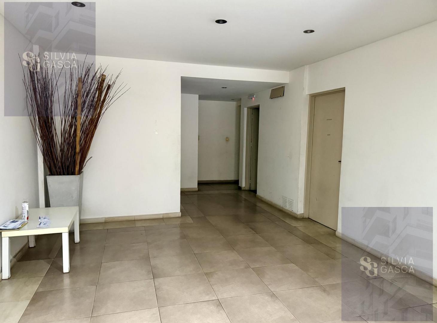 Foto de Departamento en Alquiler en Devoto, imagen 1
