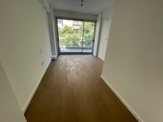 Foto de Venta Departamento Caballito -Piso al frente con Patio y Balcón, imagen 4