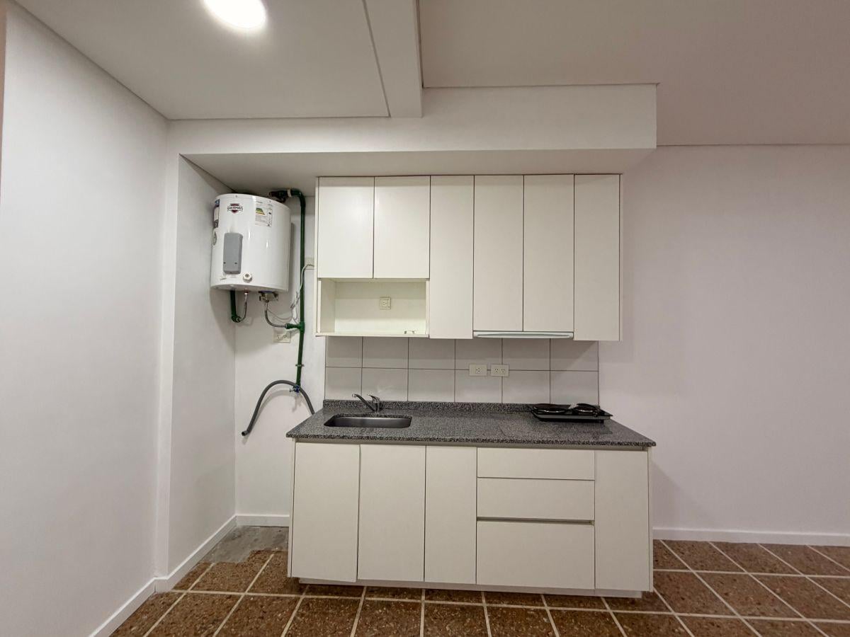 Foto de Departamento de 36 m² con 1 dormitorio en alquiler en Florida Oeste, imagen 3