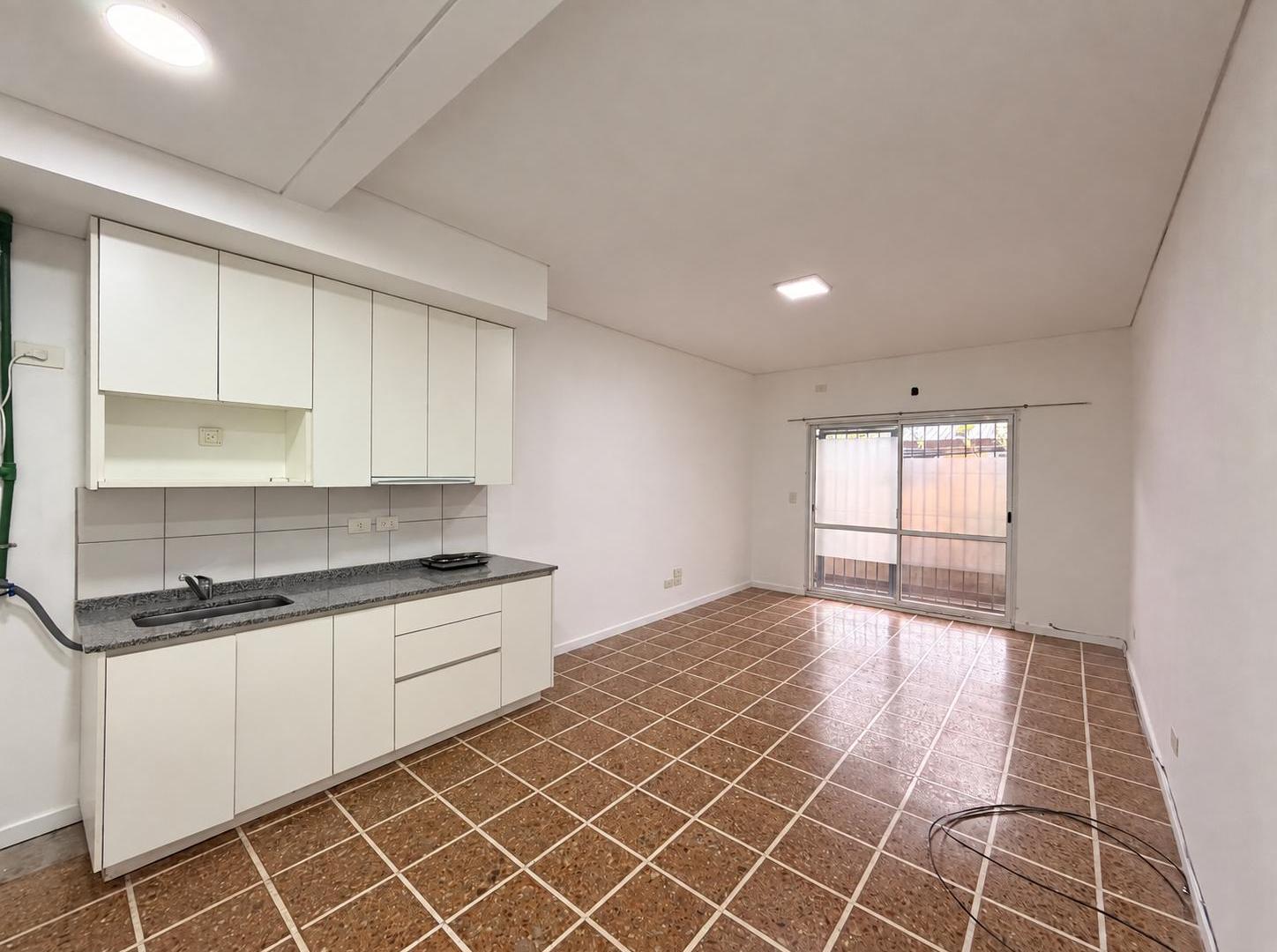 Foto de Departamento de 36 m² con 1 dormitorio en alquiler en Florida Oeste, imagen 1