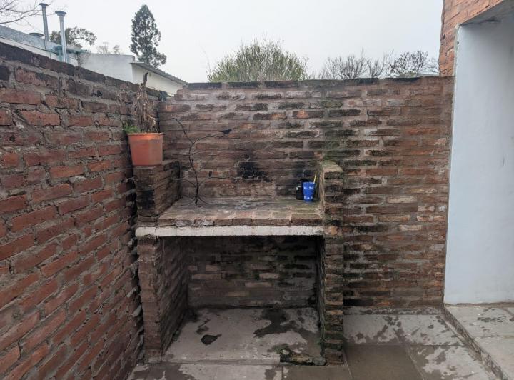 ALQUILER PERMANENTE EN EL CENTRO DE FUNES 4
