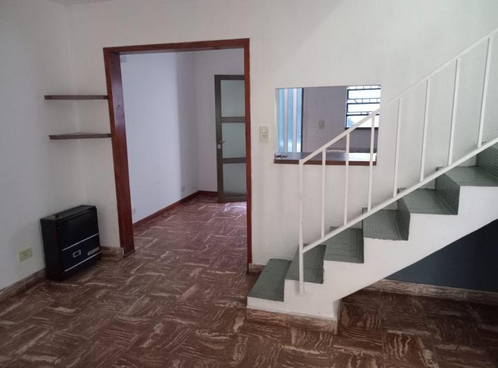 LINDISIMA CASA DE PASILLO CENTRICA ROSARIO ALQUILER PERMANENTE 1