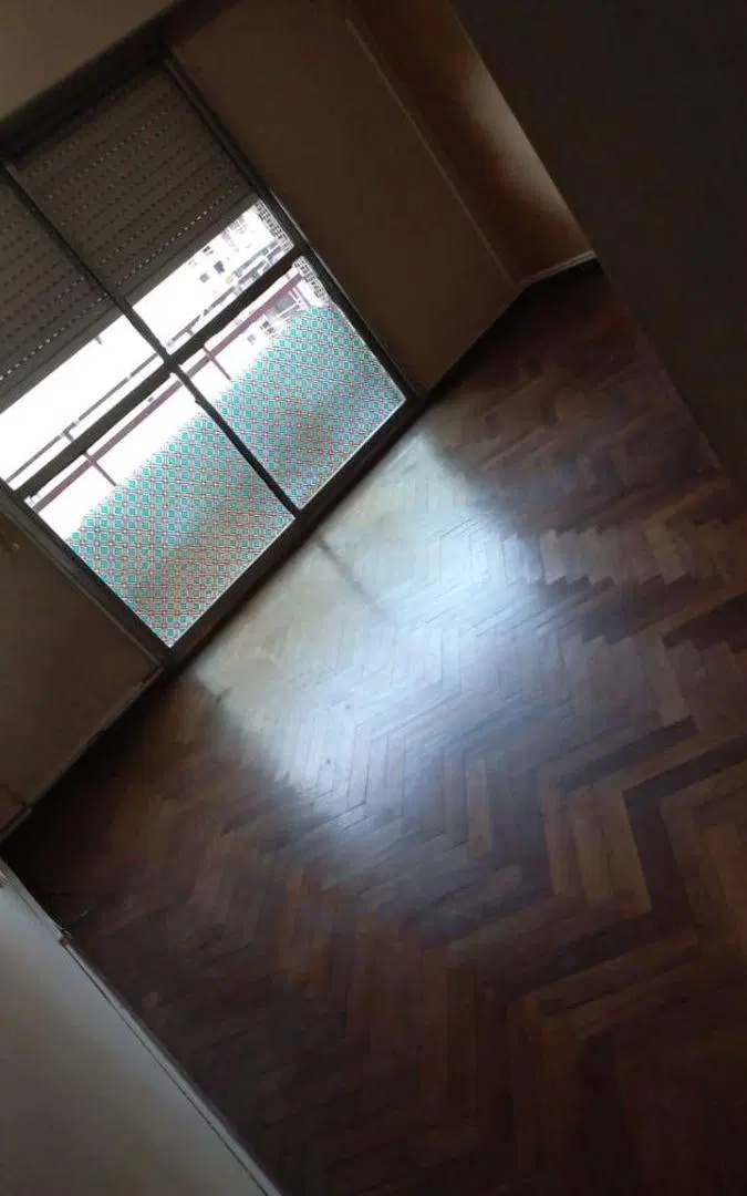 Departamento de 150 m2 con 3 dormitorios en alquiler en Centro con cochera 1