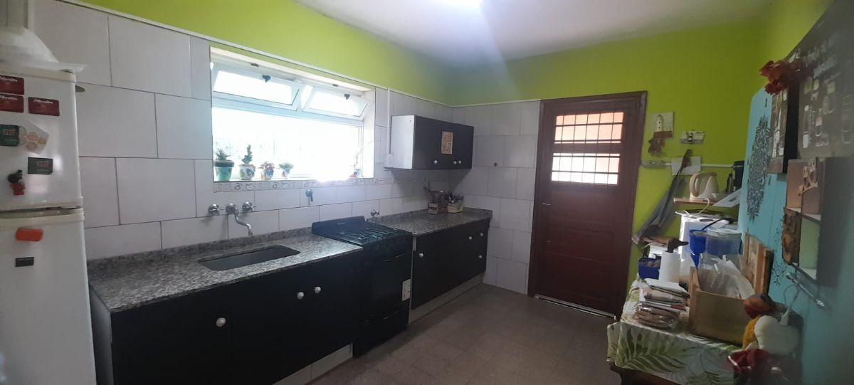 Foto de Casa de 1600 m² con 3 habitaciones en alquiler temporal en GARITA 12, imagen 4