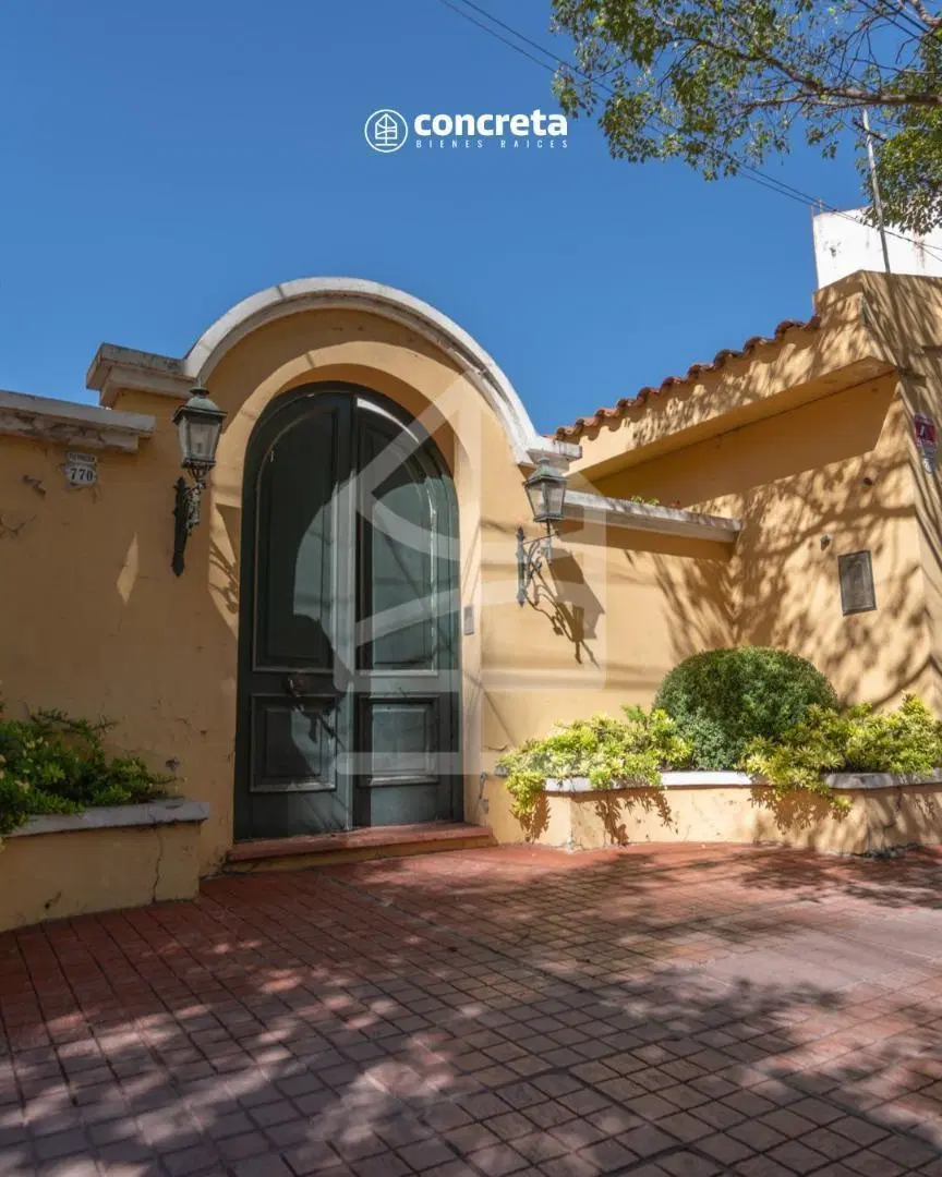CASA EN VENTA CALLE PUEYRREDÓN 2