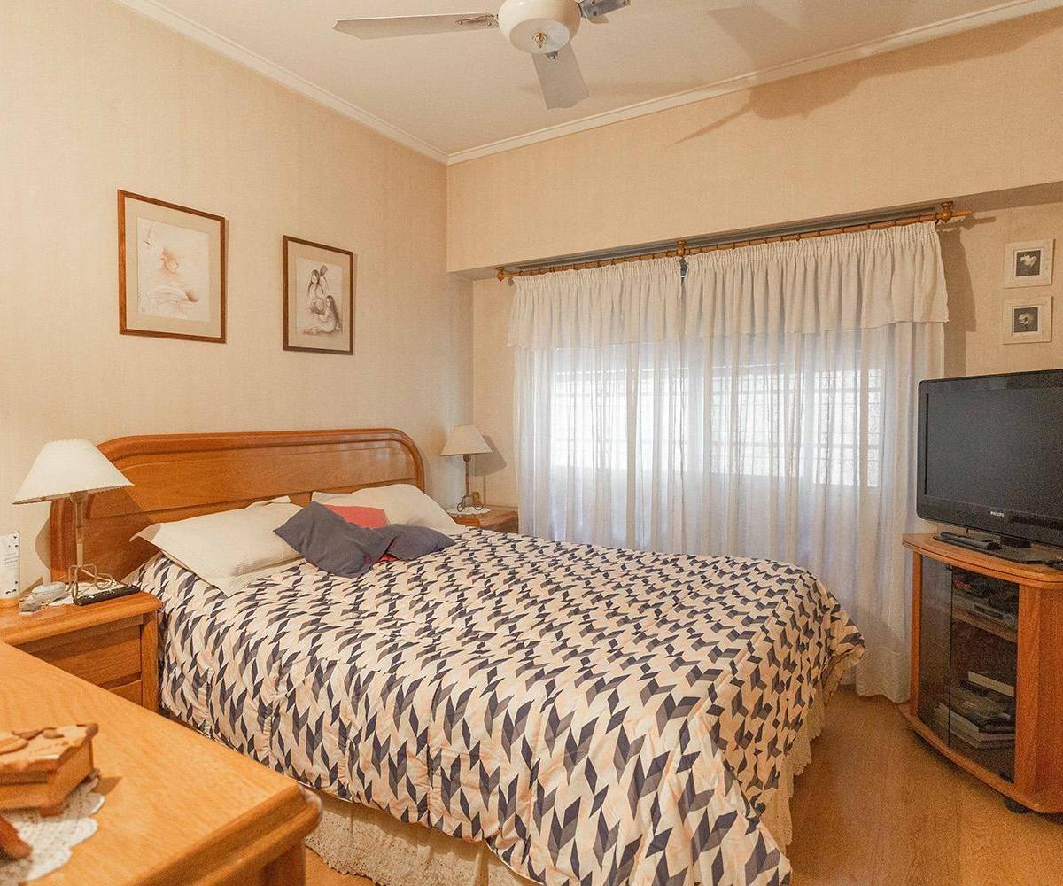 Casa en Venta en Lomas de Zamora, G. B. a. Zona Sur 4