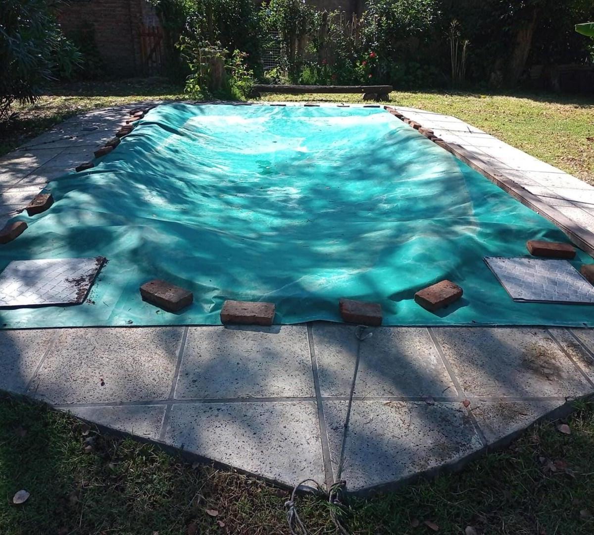 Foto de Casa Quinta en Venta en Laguna de Lobos, Lobos, Resto de la Provincia, imagen 3