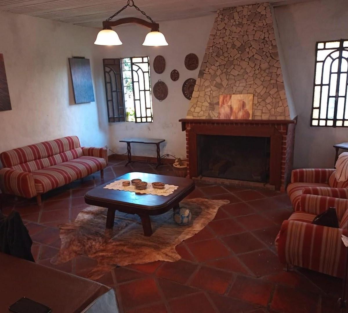 Casa Quinta  en Venta en Laguna de Lobos, Lobos, Resto de la Provincia