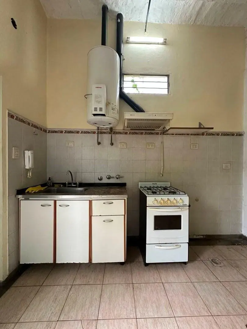 Departamento Loft en Alquiler en Banfield Este, Banfield, Lomas de Zamora 2