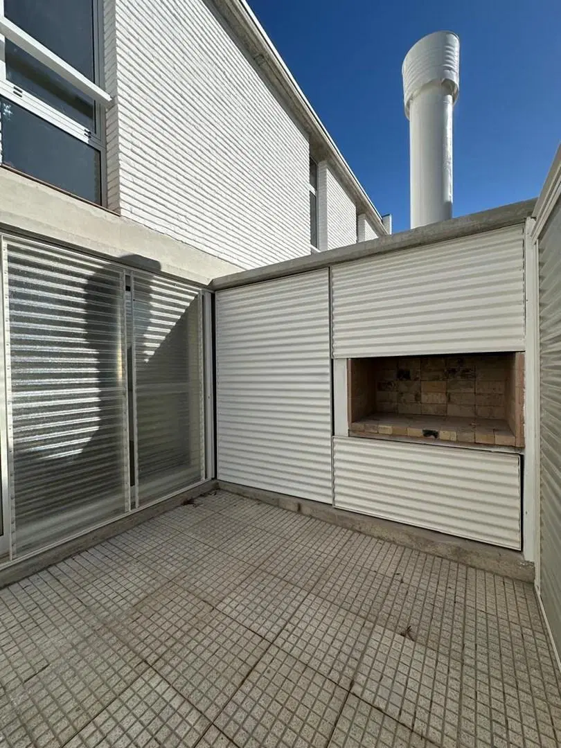 Departamento PH en Alquiler en Banfield Este, Banfield, Lomas de Zamora 5