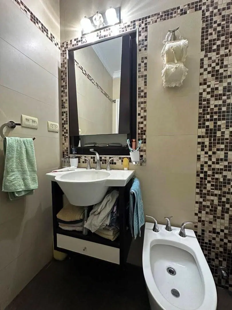 Casa en Venta en Lomas de Zamora, G.B.A. Zona Sur 8
