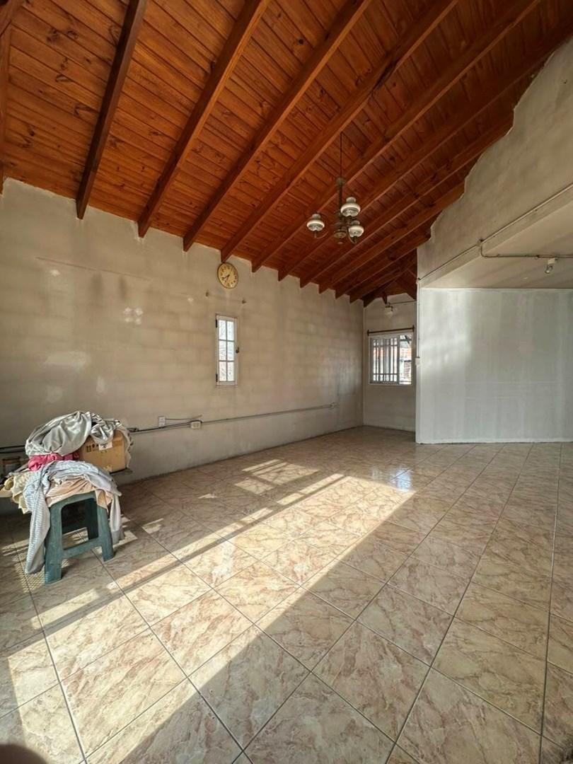 Foto de Departamento PH en Alquiler en Lomas de Zamora, G.B.A. Zona Sur, Argentina, imagen 1