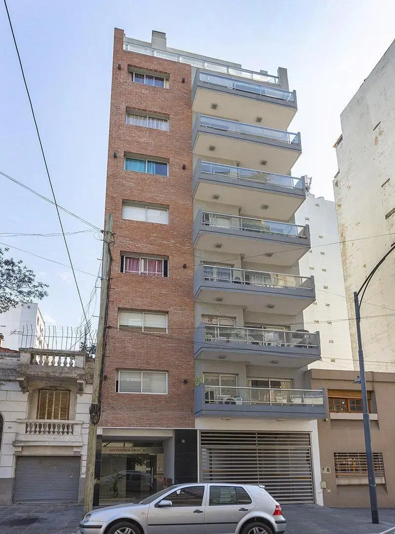 Departamento - Frente al Parque Chacabuco-3 ambientes- Muy Luminoso 2