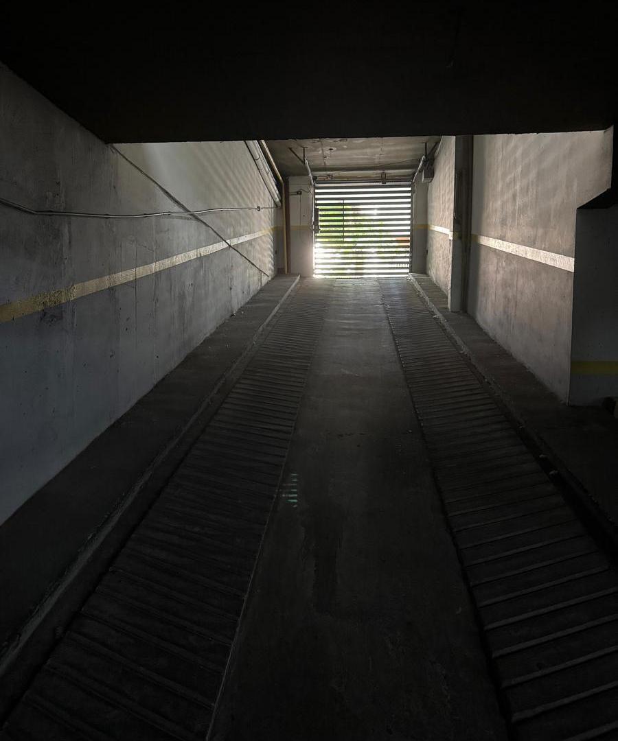 Foto de Venta- Cochera Cubierta - Caballito, imagen 1