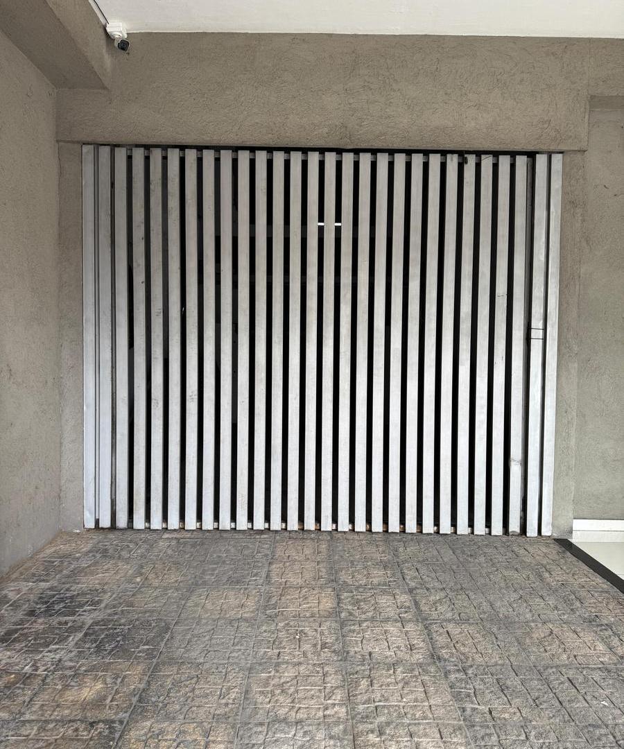 Foto de Venta-Cochera-Boedo-Muy Amplia, imagen 1