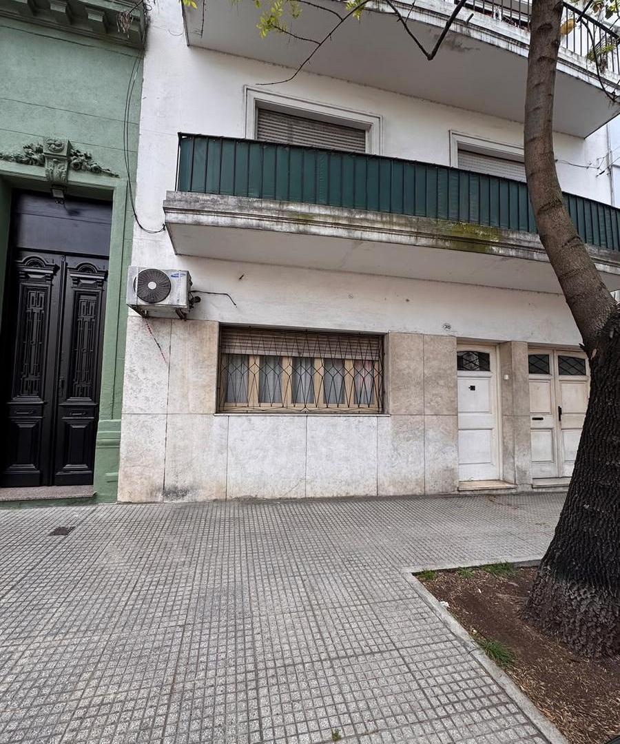 Foto de PH-4 Ambientes-Patio-Lavadero-Cocina Independiente, imagen 1
