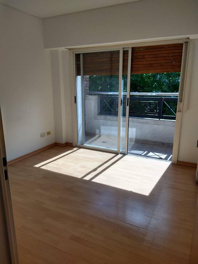 Foto de 3 Departamento - Villa Luro- Cocina Independiente-Cochera fija, imagen 5