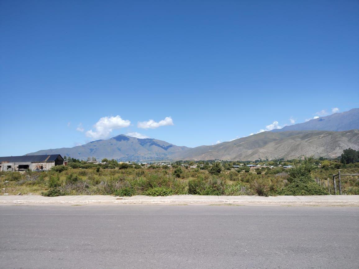 Lote. | Av Lola Mora 4