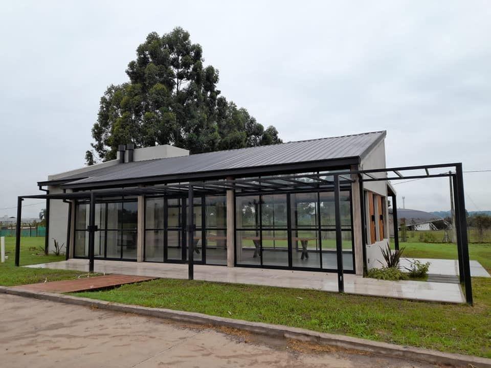 Lote. | Sobre Av Constitucion 2