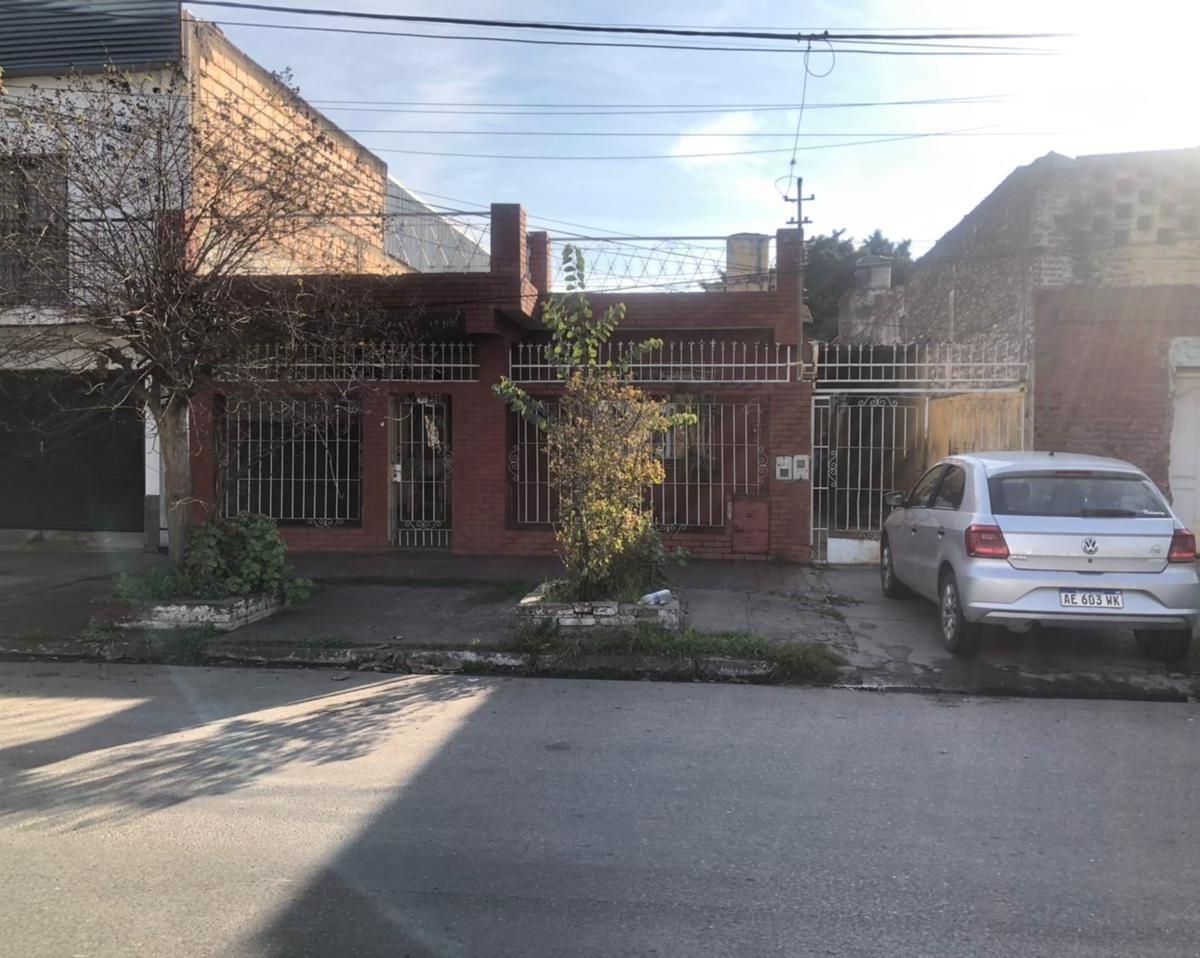 Casa 2 Dorm.. | Amador Lucero 169 4