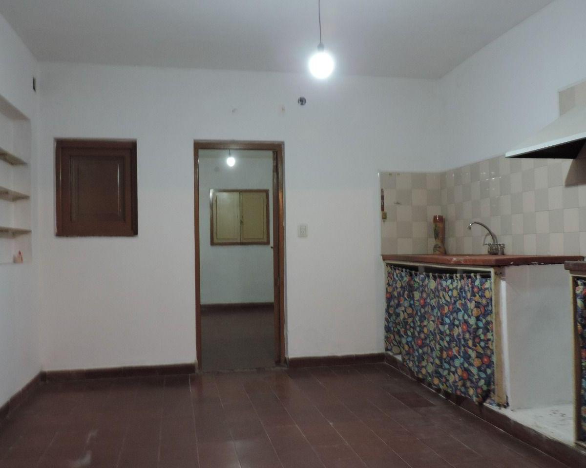 Foto de Casa 1 dormitorio. | larrea al 1400, imagen 2