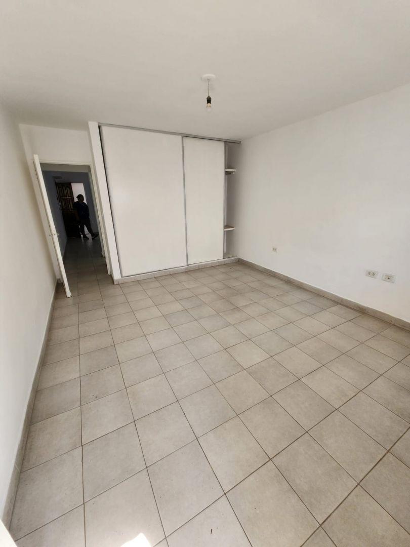 Departamento 1 Dormitorio. | Rivadavia 1300 4