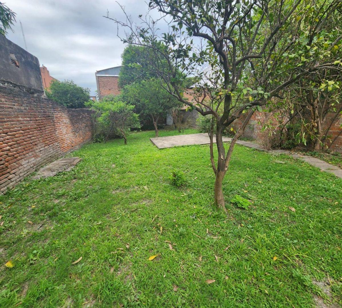 Casa 2 Dorm.. | Baltazar Aguirre 360 5