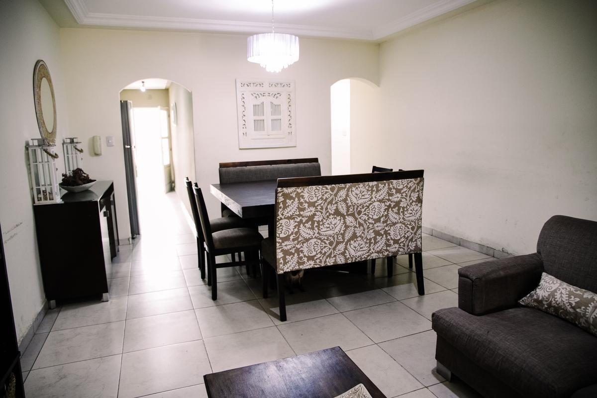 Casa 3 Dorm.. | Av Silvano Bores 380 5