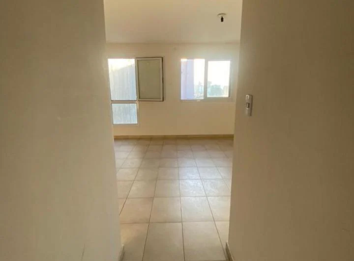 Departamento 2 dormitorios. | av alem 110 5