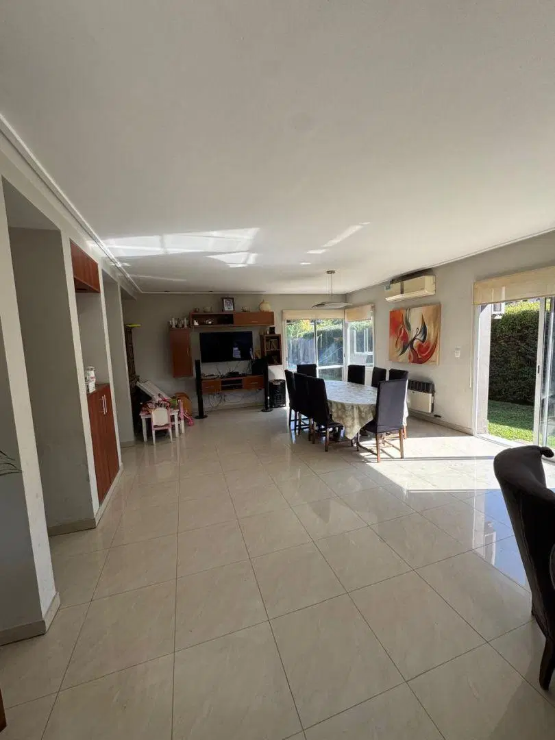 Casa 0 ambientes 3 dormitorios. | Country Del Pilar - Yerba Buena 2