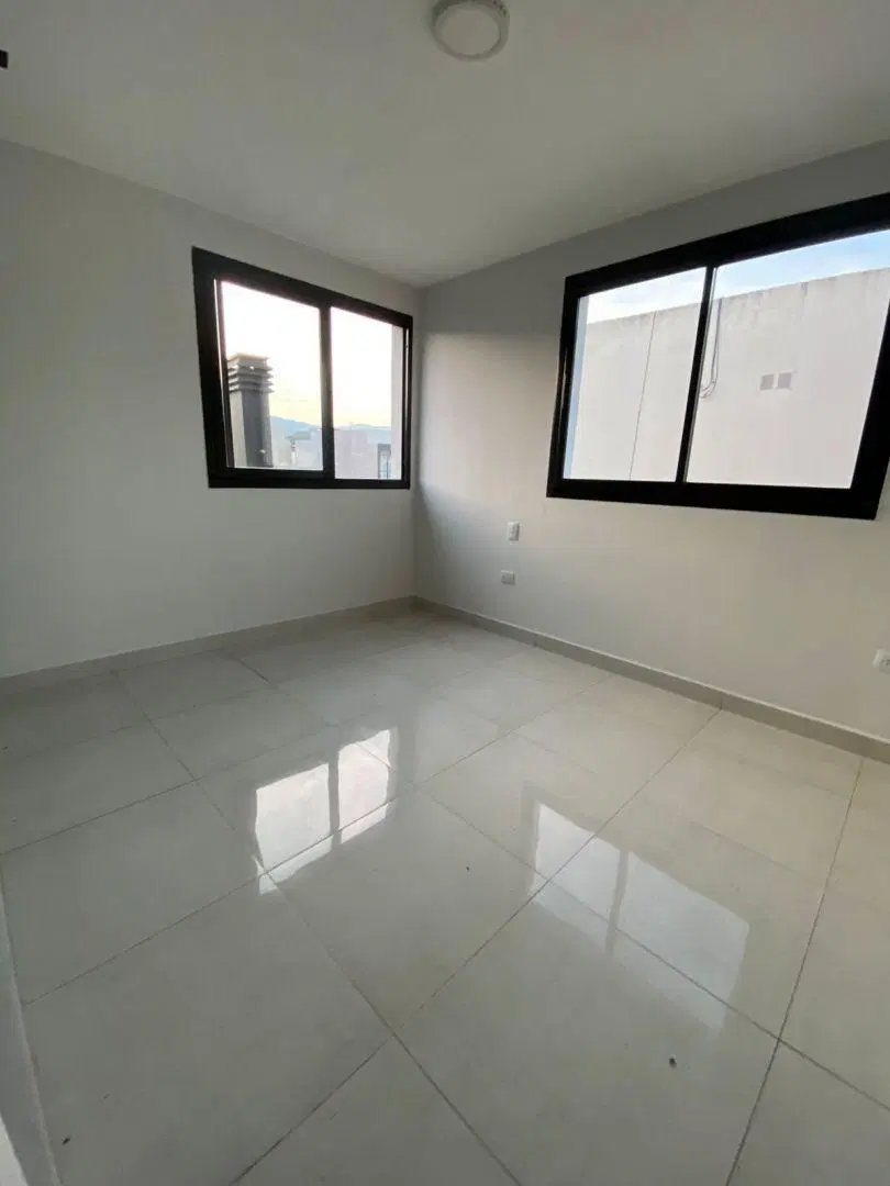 Casa 0 ambientes 4 dormitorios. | Country The Point - San Pablo y Villa Nougués 8